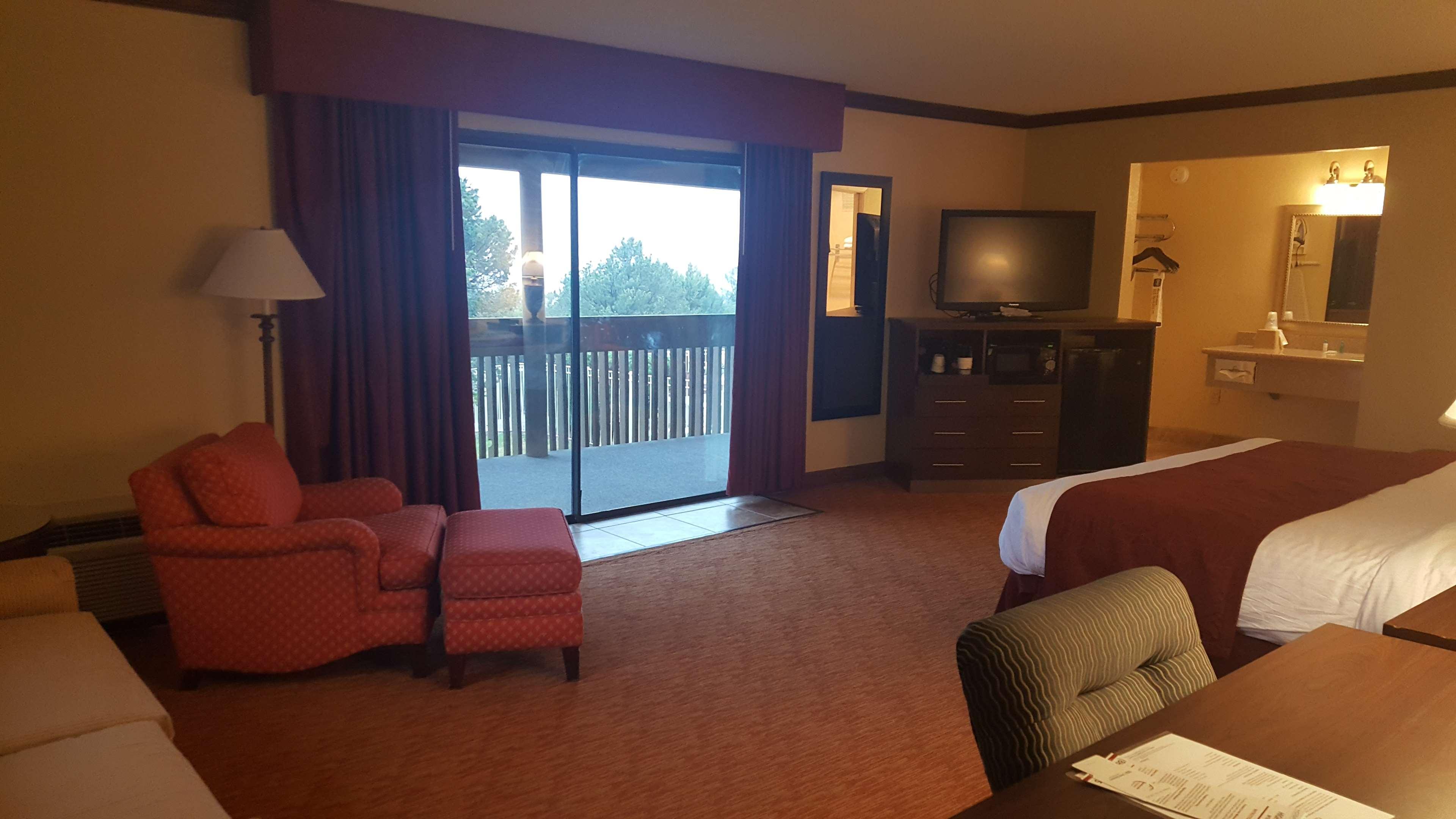 Best Western Pine Springs Inn Ruidoso Downs Bagian luar foto